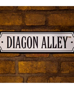 Warner Bros Diagon Alley Tin Street Sign